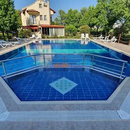Kordon Villa